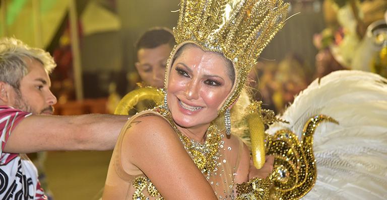 Antonia Fontenelle desabafa após perrengue na Sapucaí: ”Senti vontade de sentar e chorar”