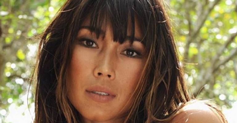 Danni Suzuki posa plena em clique durante viagem e fãs elogiam: ‘Linda essa mulher’