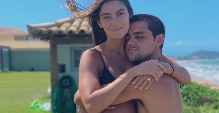 Felipe Simas faz homenagem emocionante ao filho recém-nascido: ”A vida segue mais bela”