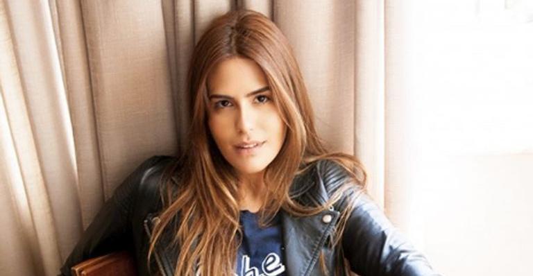 Agora solteira, Antonia Morais flerta com ator bonitão após colocar fim em noivado