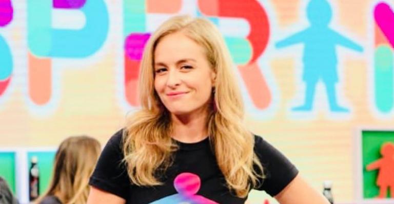Angélica surge em momento íntimo com pet e encanta a web: “Companheira fiel”