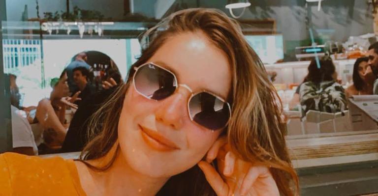 Nathalia Dill diverte seguidores ao fazer brincadeira do ”antes e depois” do carnaval