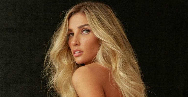 Ousadíssima! Ex-BBB Aline Gotschalg choca seguidores ao posar completamente nua