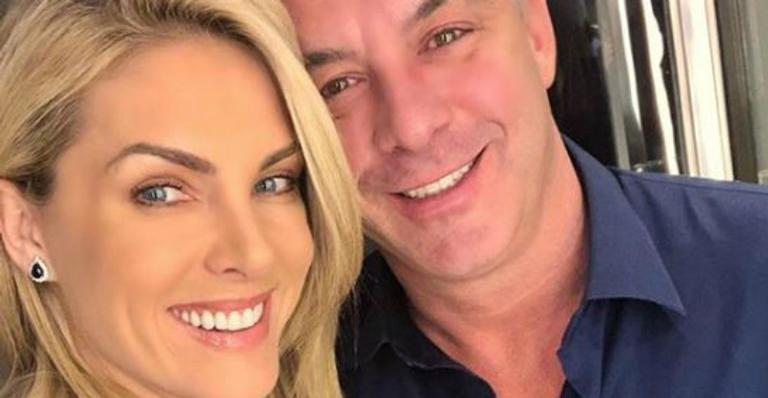 Ana Hickmann se emociona ao receber mensagem de aniversário do marido e do filho
