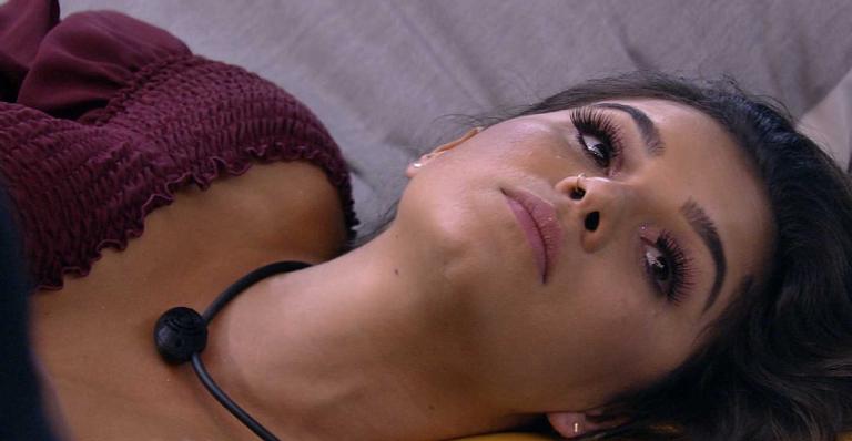 BBB20: Gizelly detona Flayslane e ressalta dificuldade de convivência: ”Não suporto olhar para a cara”