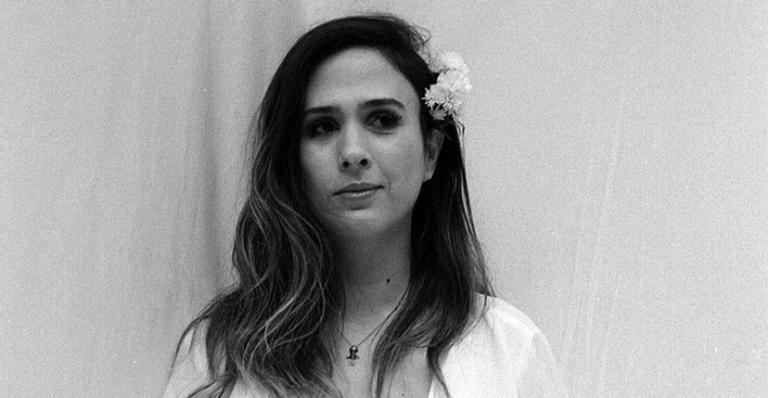 Tatá Werneck surge em momento fofíssimo ninando a filha e encanta a web: ”Cena linda”