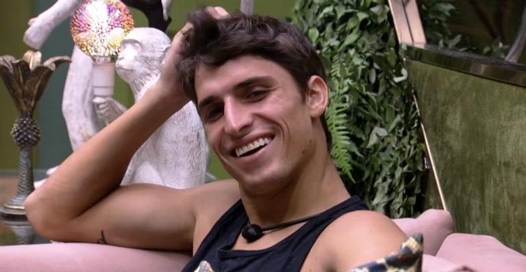 BBB20: Prior sobre a ‘cantada’ de Gizelly: ”Me deixou sem graça”