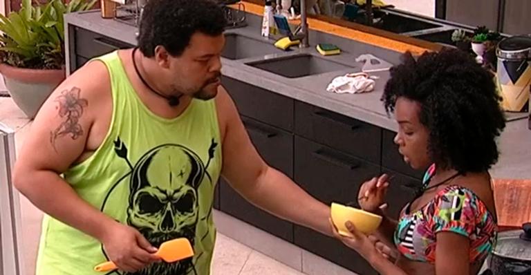 BBB20: Thelma discute com Babu sobre discurso machista e ator garante: ”Saio na hora”
