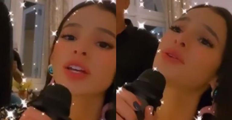 Durante festa luxuosa, Bruna Marquezine solta a voz e canta Tribalistas com o pai em karaokê