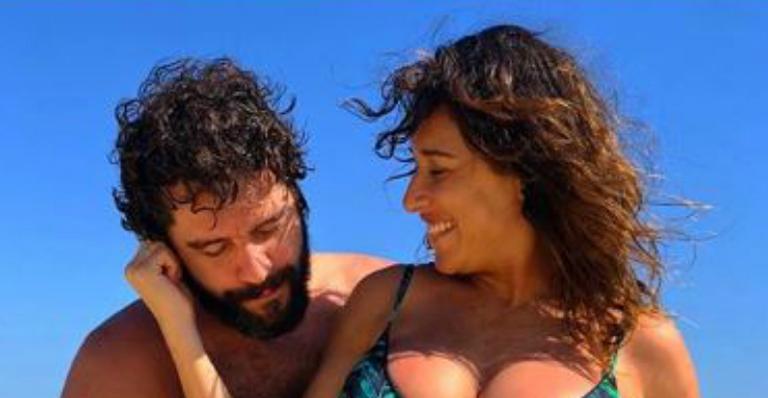 Nasceu! Giselle Itié dá à luz ao primeiro filho e Guilherme Winter se torna papai