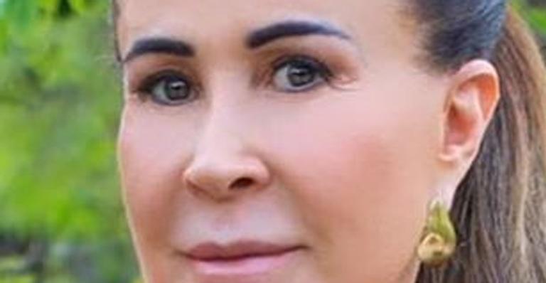 Zilu Camargo muda o visual em Miami, fica ruivíssima e choca fãs: ”Não tô acreditando”