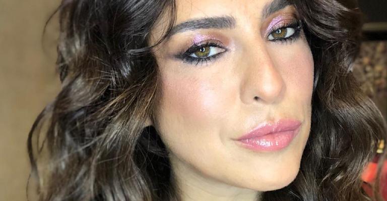 Fernanda Paes Leme arranca suspiros ao posar só de biquíni na Bahia: ”Eu mereço”