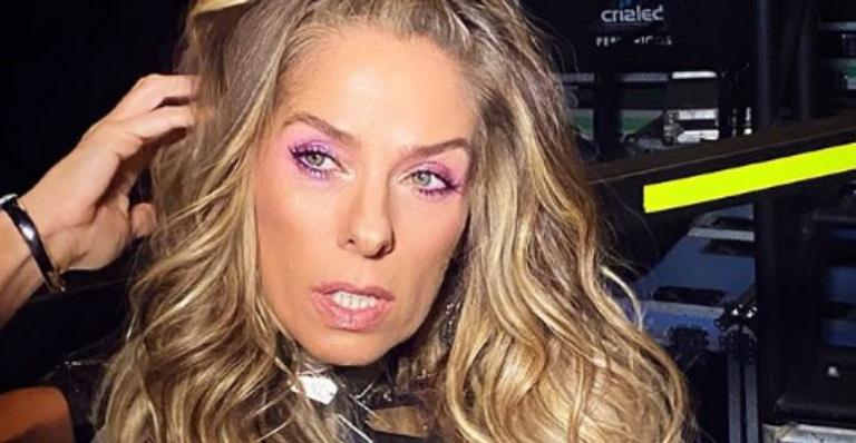 Adriane Galisteu relata luta para buscar seu espaço: ”As pessoas me chamavam de oportunista”