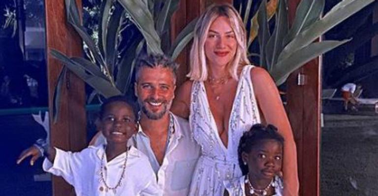 Grávida, Giovanna Ewbank faz vídeo divertido com Titi e Bless e encanta web