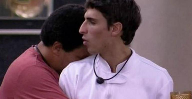 BBB20: Namorada de Babu lamenta ator excluído e fala sobre Prior: ”Único disposto a ouvi-lo”