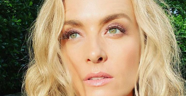 Angélica exibe a filha grandona brincando em sua mansão: ”Meu sol”