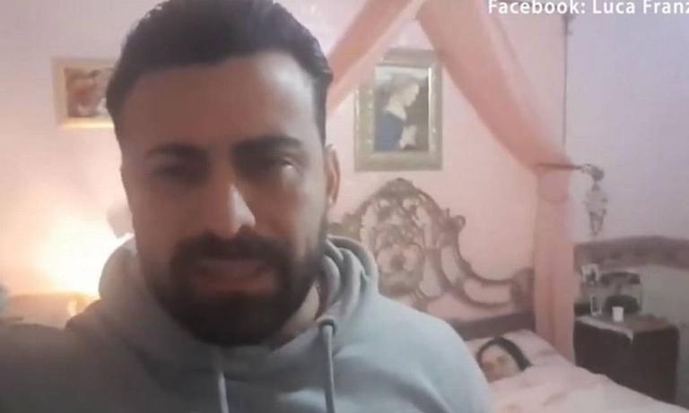 Contaminado com o Coronavírus, ator fica preso em casa com o corpo da irmã