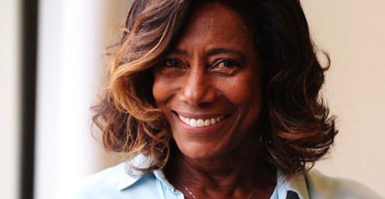 Gloria Maria faz homenagem emocionante a Pedro Bial: ”Chorei de emoção e agradecimento”