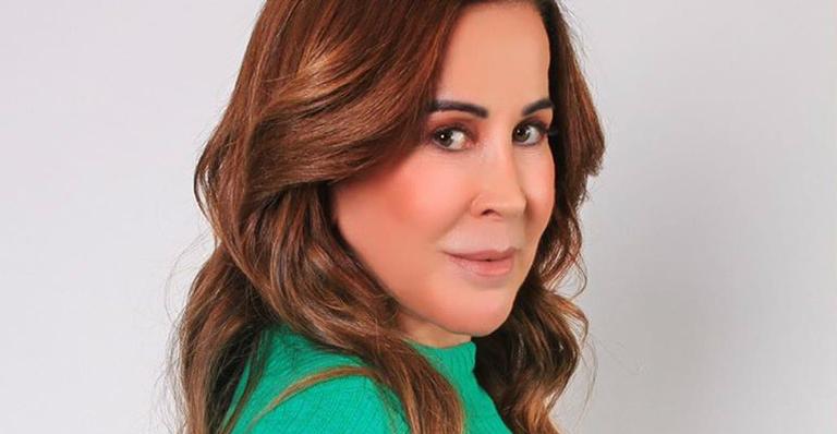 Aos 60 anos, Zilu Camargo ostenta barriga sequinha e bumbum empinado: ”No poder”