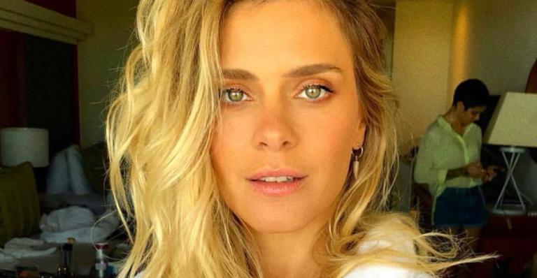 Carolina Dieckmann dá dicas sobre Coronavírus ao relembrar cena de ‘Cobras e Lagartos’: ”Não faz a louca”