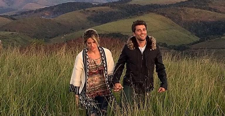 Bruno Gagliasso comemora uma década casado com Giovanna Ewbank: ”Ela é quem me dá forças”