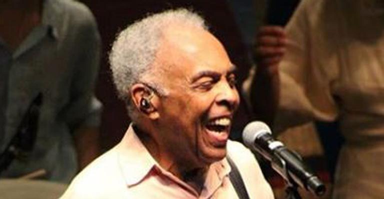 Coronavírus: Gilberto Gil consegue voltar ao Brasil após cancelar shows na Europa