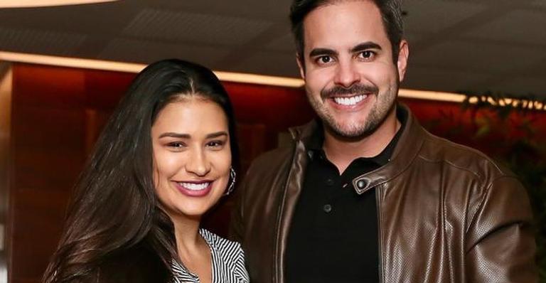 Simone leva filho para conhecer a Disney e Coronavírus preocupa marido: ”Passa álcool gel”