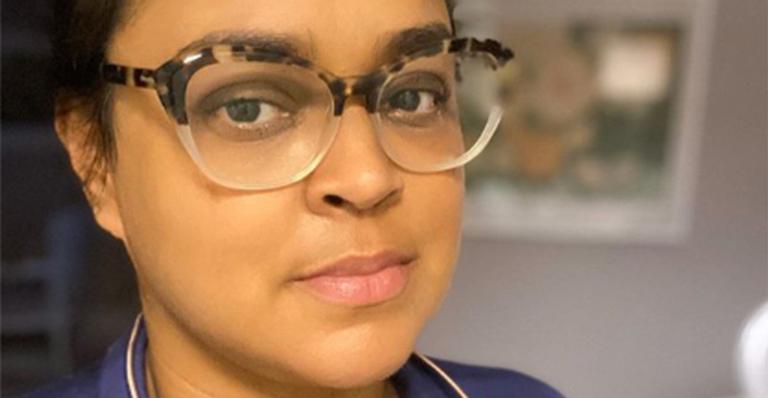 Preta Gil posa de pijama durante a quarentena e faz apelo aos fãs: ”Olha o que está acontecendo”