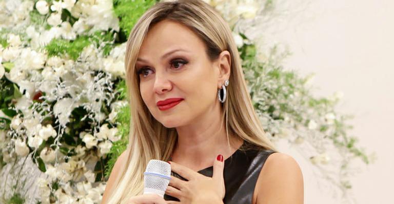 Eliana revela que os dois filhos estão em quarentena e desabafa: ”Temos que fazer o que os profissionais nos indicam”
