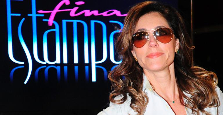 Globo decide reprisar ‘Fina Estampa’ no lugar de ‘Amor de Mãe’, segundo colunista