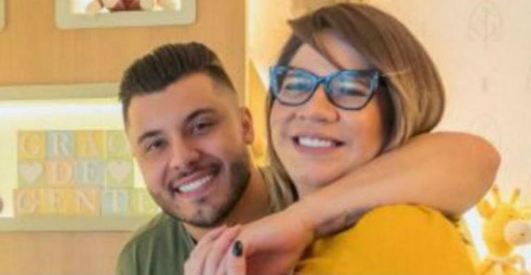 Marília Mendonça celebra três meses do primeiro filho com clique inédito: ”Maior amor”