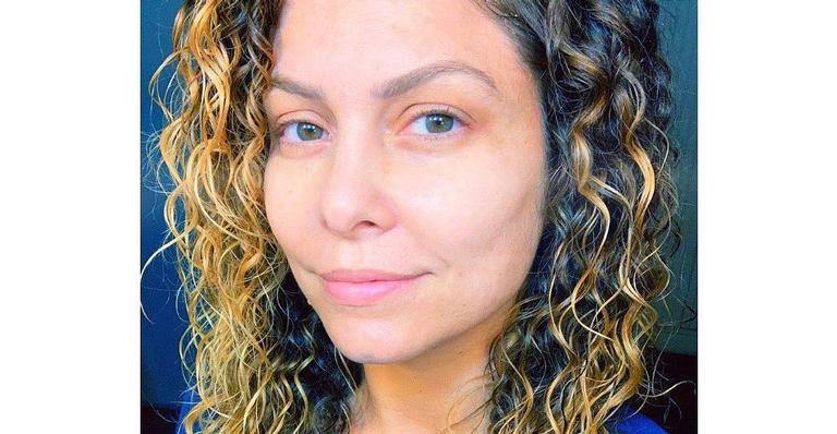 Bárbara Borges celebra aniversário da sogra e lamenta distância