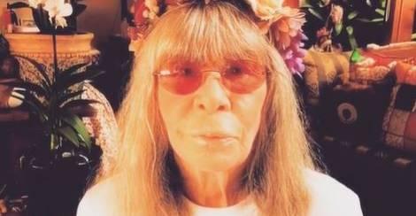 Em vídeo encantador, Rita Lee conscientiza fãs sobre COVID-19