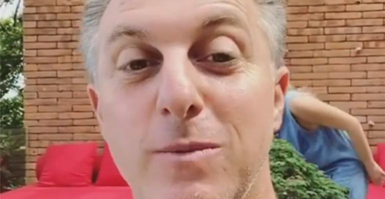 Luciano Huck entrega segredos de sua mansão durante a quarentena com a família