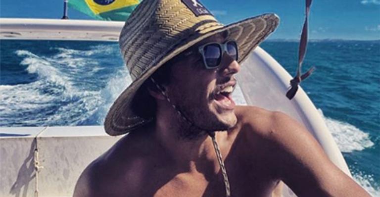 Tenista apontado como novo namorado de Sheila Mello é detonado após vídeo polêmico nas redes sociais