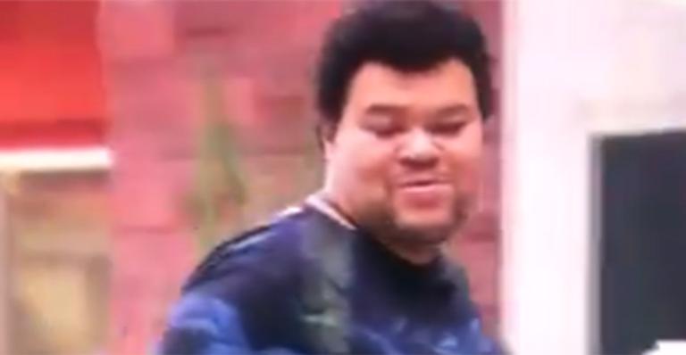 BBB20: Babu Santana gera polêmica ao dizer que R$ 5 mil é ”salário de fome”