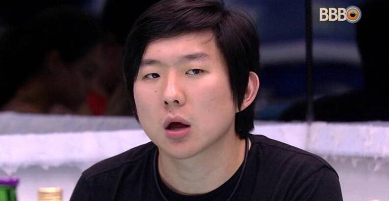 BBB20: Pyong Lee confirma intimação por episódio de assédio com Marcela e Flayslane