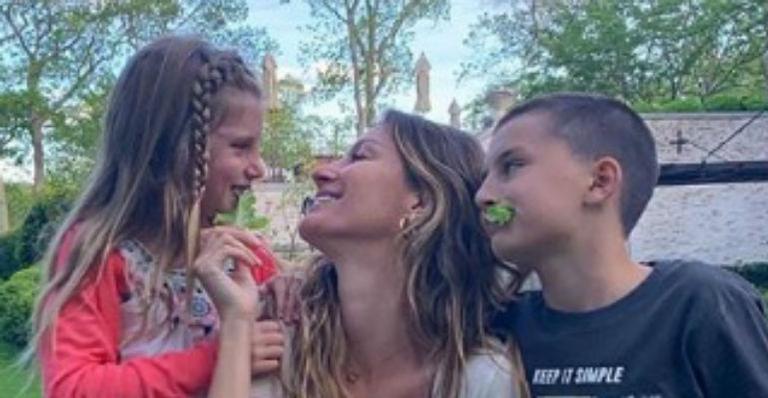 Gisele Bündchen surge em momento fofíssimo com os filhos e emociona web: “Coisa mais linda”