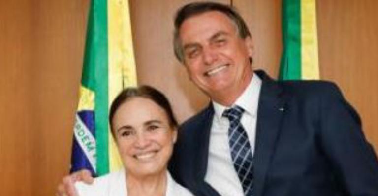 Coronavírus: Regina Duarte manifesta apoio total a Bolsonaro após discurso: ”Está certíssimo!”