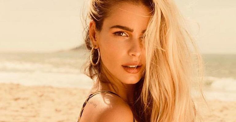 Yasmin Brunet ostenta cinturinha mínima e lamenta quarentena: ”Saudade de malhar”