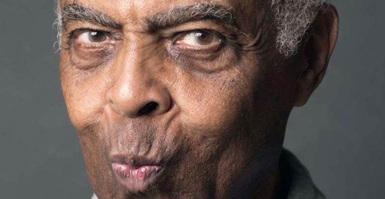 Gilberto Gil e neta surpreendem a web ao tocarem música de Britney Spears: ”Arrisque coisas novas”