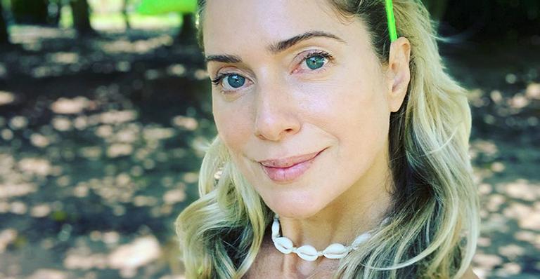 Leticia Spiller encanta a web ao mostrar clique raro com a filha caçula: ”Lindezas”
