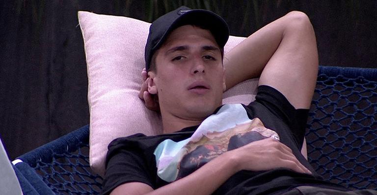 BBB20: Felipe Prior volta a se revoltar com Babu por ter sido chamado de ”playboy”: ”Jogo sujo”