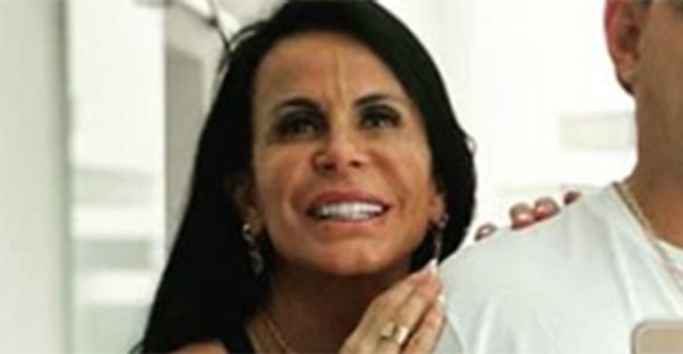 Gretchen ganha a primeira declaração do novo namorado: ”Tudo muito natural e recíproco”