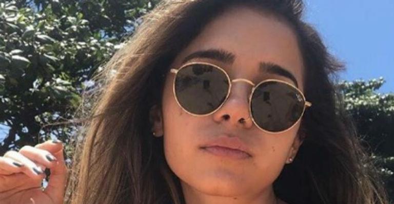 BBB20: Gizelly compartilha clique de biquíni e comemora estar entre os 10 finalistas