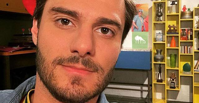 Hugo Bonemer cumpre promessa, aparece totalmente nu, mas gera revolta dos fãs: ”Sacanagem”