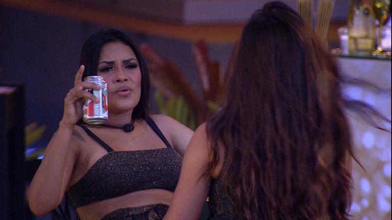BBB20: Irritada, Flayslane dá resposta sem noção para sua aliada: ”Eu tô de boa”