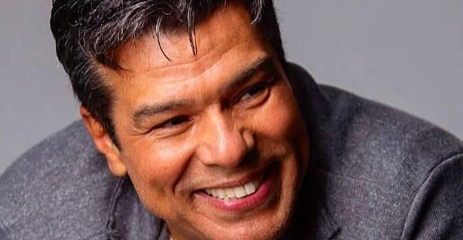Sextou! Maurício Mattar celebra seu aniversário e se emociona com mensagens dos famosos