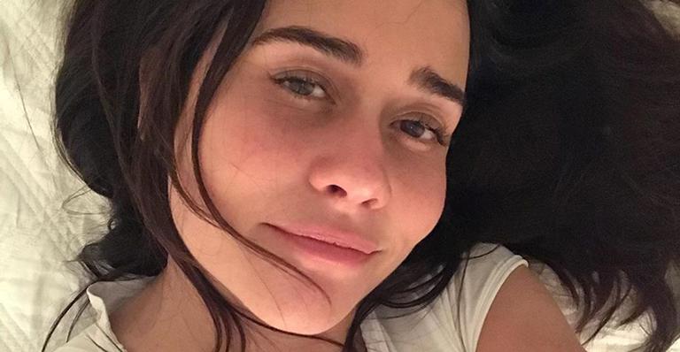 Alessandra Negrini choca web ao surgir completamente nua em ensaio fotográfico antigo