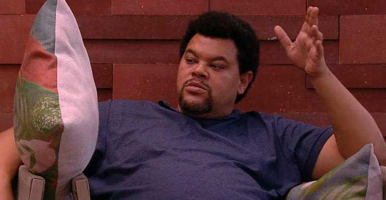 BBB20: Sozinho, Babu recorre a amigo imaginário e batiza ‘Wilson’: ”Não dá pra ficar tranquilo”